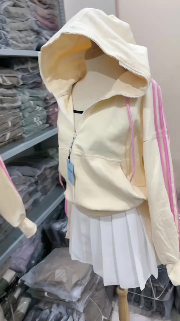 ÁO KHOÁC SỌC TAY NỮ NHIỀU MẪU, ÁO KHOÁC CHẠY SỌC TAY | BigBuy360 - bigbuy360.vn