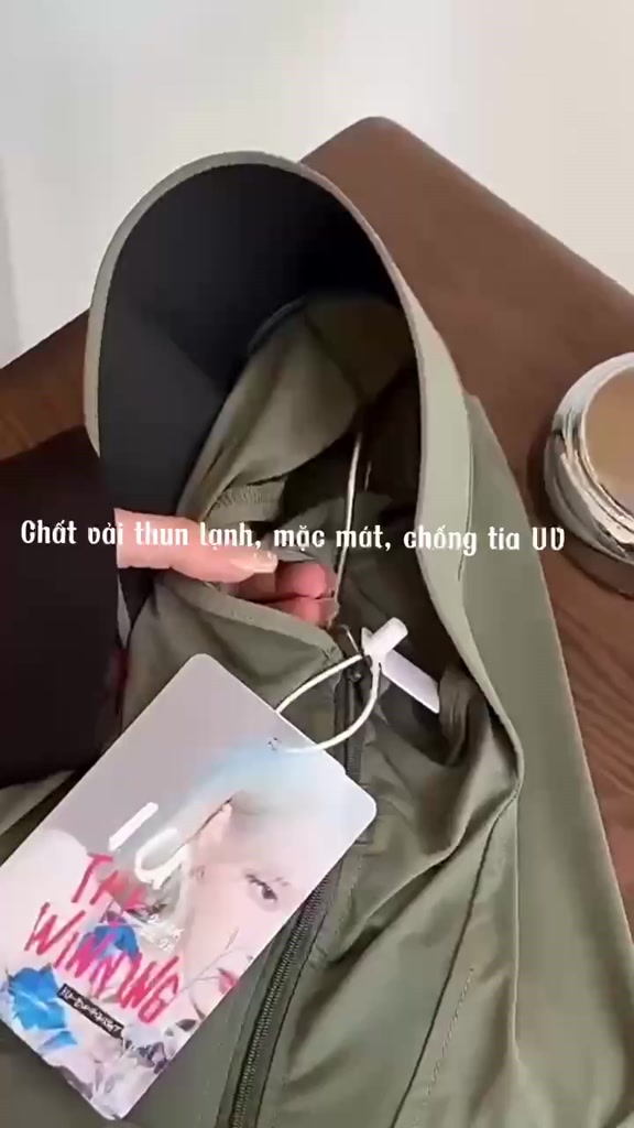 Áo Chống Nắng thun lạnh áo khoác đi nắng chống tia UV kèm mũ rộng vành chất vải mát freesize dáng lửng 2TUNISEX P67 | BigBuy360 - bigbuy360.vn