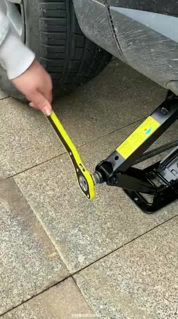 Bộ kích gầm ô tô 2 tấn