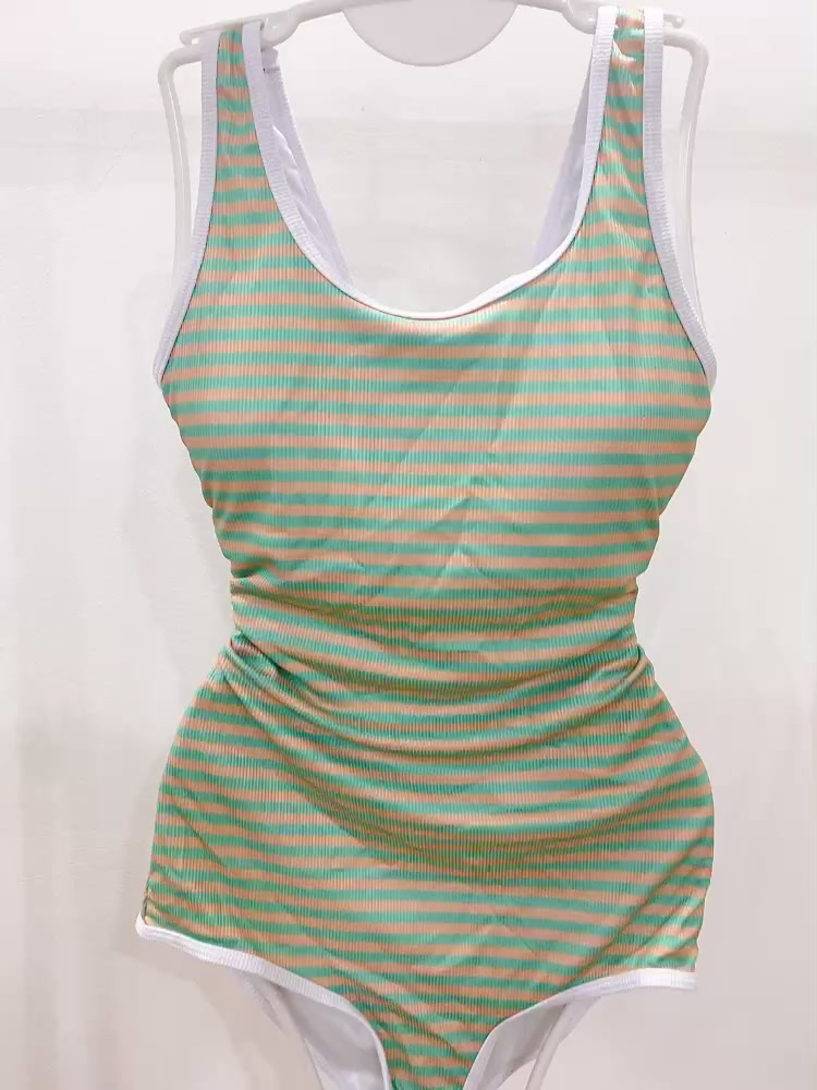 Bộ đồ bơi , bikini liền thân sát nách xanh kẻ thời trang QCCC (có sẵn) | BigBuy360 - bigbuy360.vn