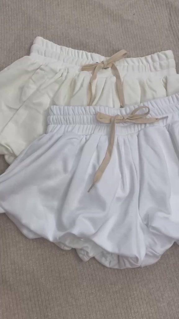 Cleline short| Quần bí siêu xinh, lưng chun vải mềm mịn, quần ống rộng, 2 lớp| không có túi | BigBuy360 - bigbuy360.vn