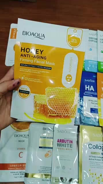 Mặt nạ Vitamin Mask Bioaqua Cấp ẩm Se khít Lỗ chân lông Giảm thâm Kiềm dầu | BigBuy360 - bigbuy360.vn