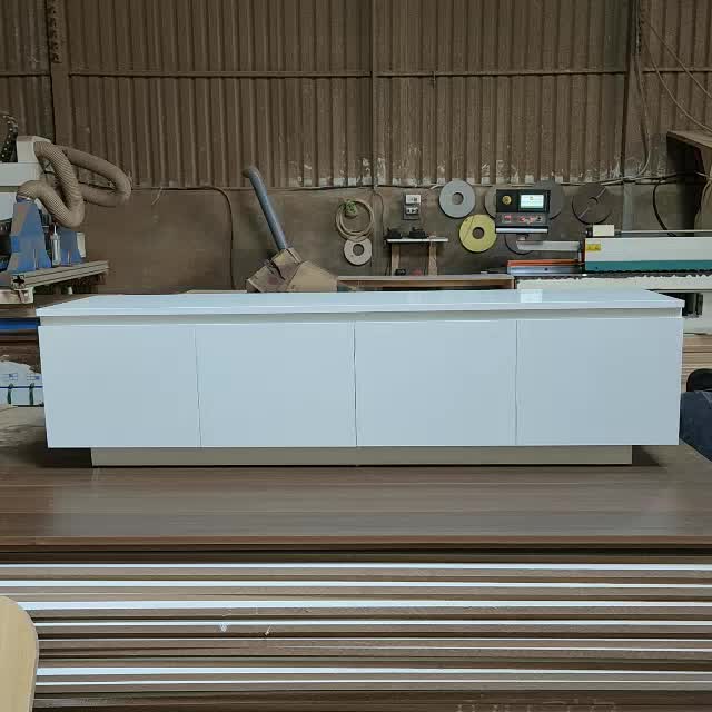 Tủ tivi sang trọng hiện đại QHOME, nhiều ngăn để đồ