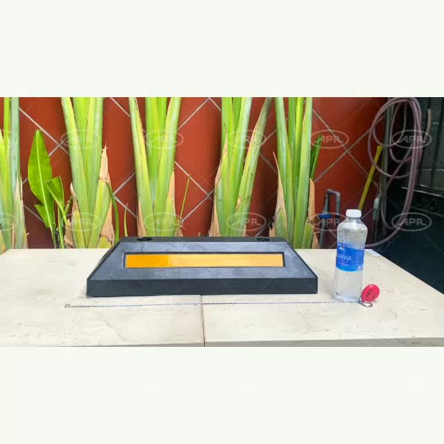 Chặn Lùi Xe Chặn Bánh Xe Cao Su