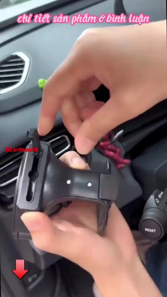 Khay Giá Để Cốc Gắn Cửa Gió Ô tô Đa Năng