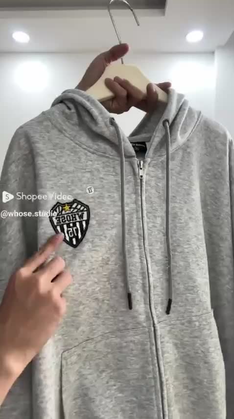 HOODIE ZIP BOXY VER2- Áo khoác dây kéo nỉ 2 da thêu đắp vải - Whose Studio | BigBuy360 - bigbuy360.vn