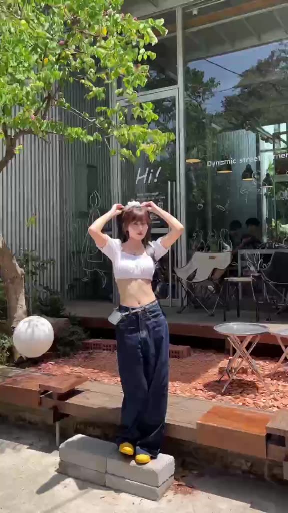 Quần jeans ống rộng bò nữ cạp lưng cao màu xanh đen