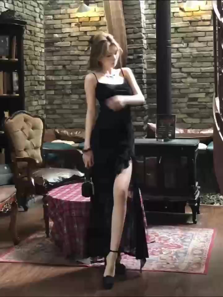 ARTEMIS DRESS Đầm midi 2 dây đầm body xẻ tà + áo khoác cardigan croptop SAM SAM BOUTIQUE | BigBuy360 - bigbuy360.vn