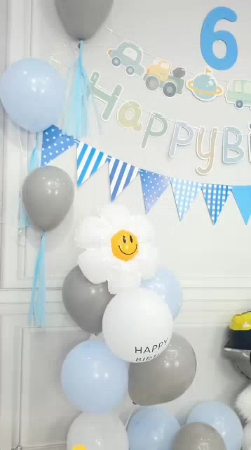 Set trang trí sinh nhật ô tô tone xanh cho bé trai