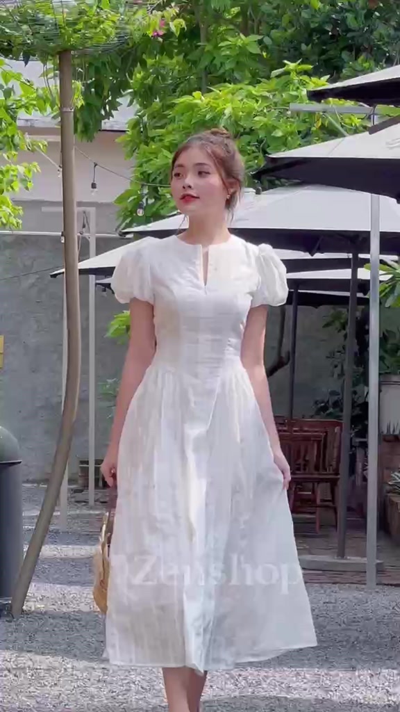 Đầm dự tiệc dáng dài tay bồng, cổ tròn kèm khoá kéo trước thiết kế trẻ trung, thanh lịch, sang trong - OLA dress | BigBuy360 - bigbuy360.vn