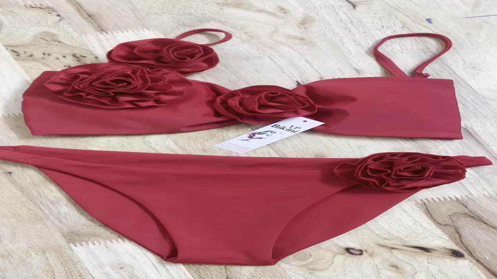 (Sẵn hàng) Bikini 2 mảnh hoa Hồng đỏ thiết kế (HÌNH TỰ CHỤP) | BigBuy360 - bigbuy360.vn
