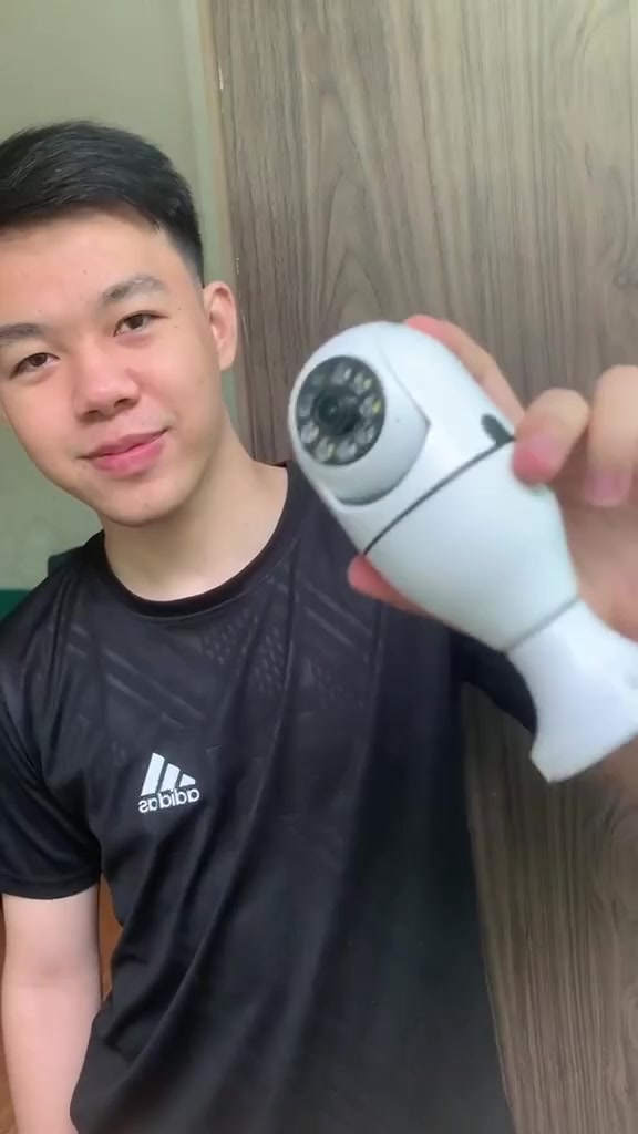 Camera Yoosee PTZ bóng đèn xoay 360 độ - 5.0Mpx FHD1080p hình ảnh chất lượng rõ nét - Ban đêm có màu - báo động chống tr | BigBuy360 - bigbuy360.vn