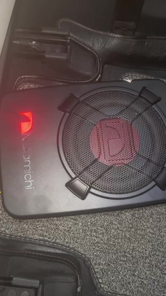 Loa Trầm Gầm Ghế Ô Tô Chính Hãng NAKAMICHI NBF 8.1A