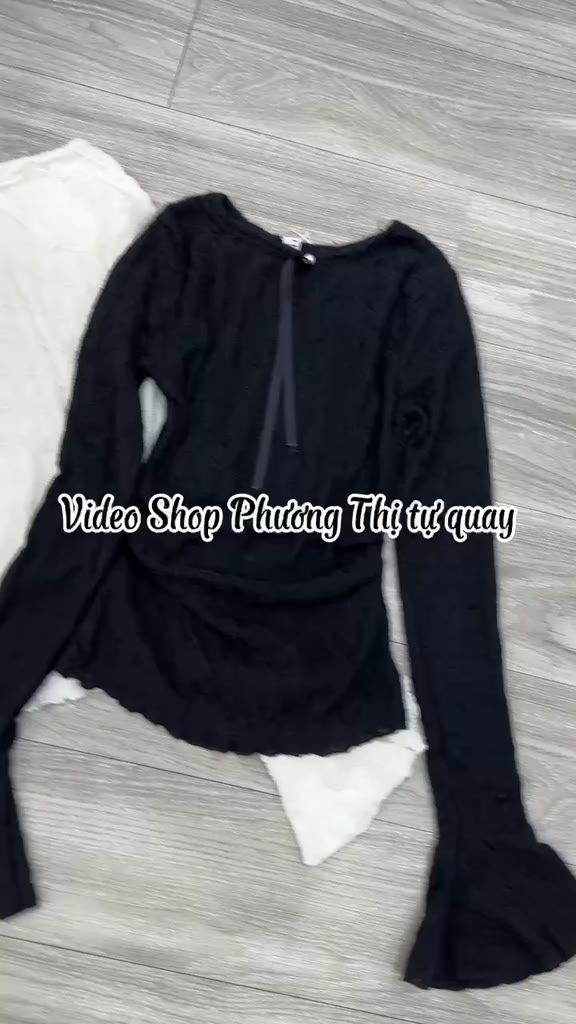 (Hàng đẹp có sẵn) Áo thun dài tay cổ tròn đính nơ thiết kế Tay loe điệu đà Kumikumi | BigBuy360 - bigbuy360.vn