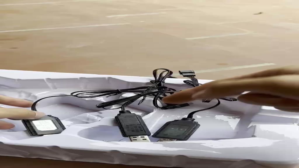 Dây sạc pin xe điều khiển từ xa