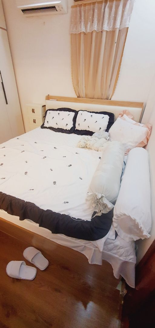Review photo 1
