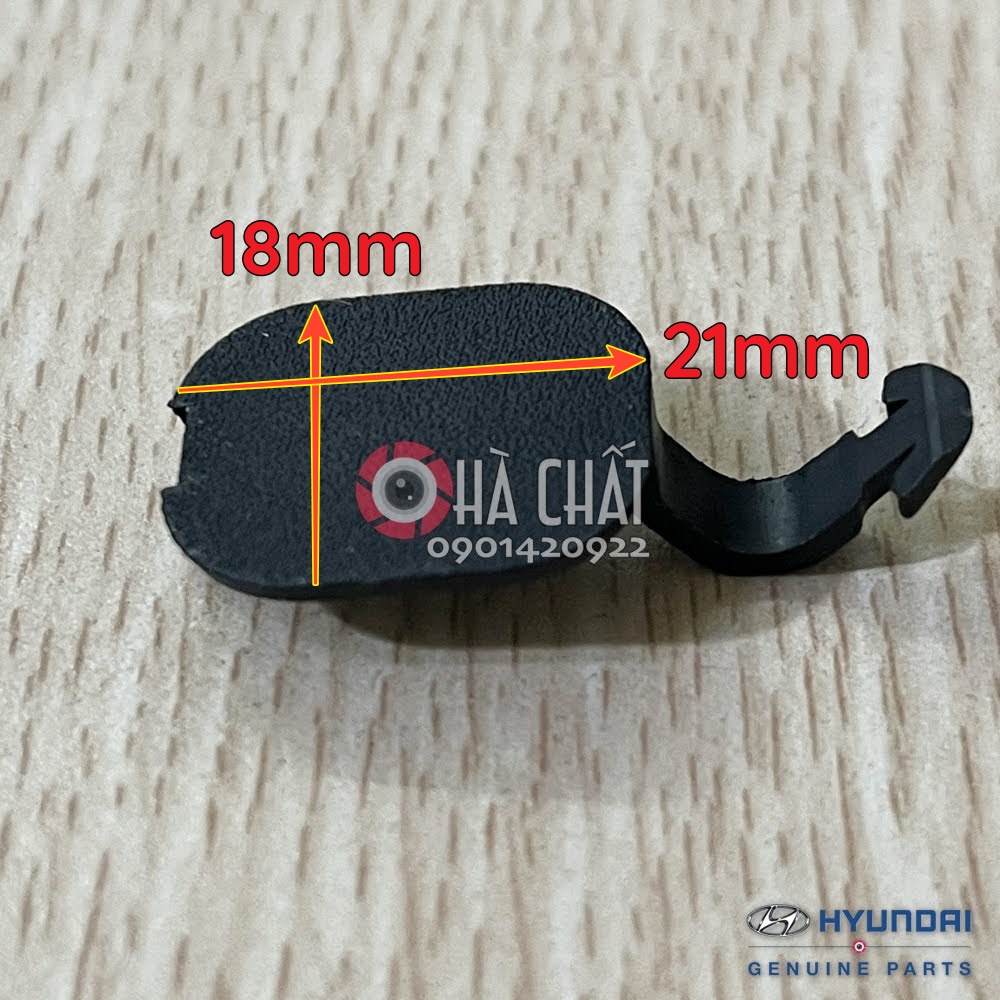 Nắp che ốc vít cửa xe HYUNDAI & KIA (i10 Morning Santafe Sorento ... / Nhập khẩu chính hãng HYUNDAI MOBIS