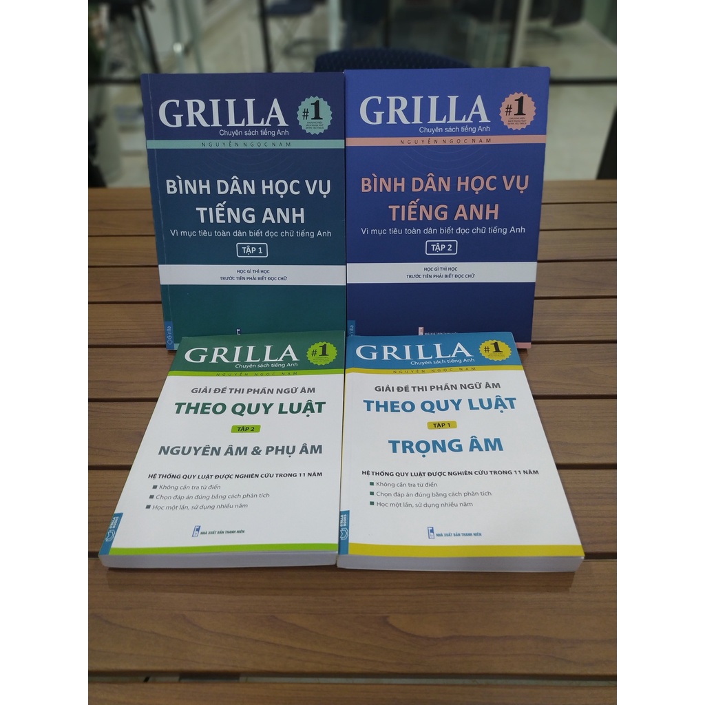 Sách combo bình dân học vụ tiếng Anh, giải đề thi phần ngữ âm theo quy luật Grilla, kèm app học miễn phí