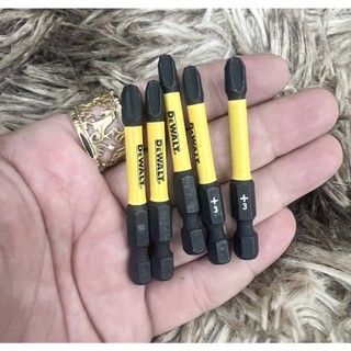 Mũi vít Dewalt ( new 100% ) 5CM  PH1-PH2-PH3 có từ