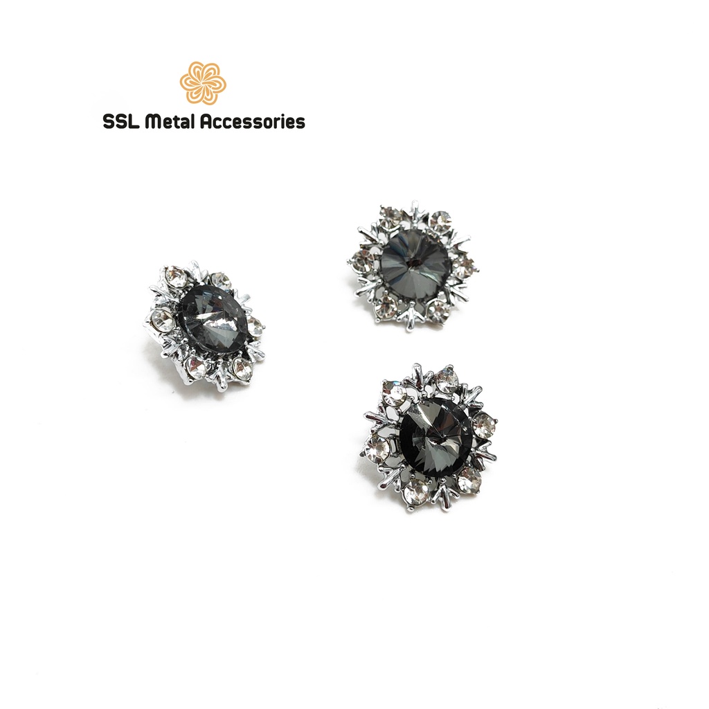 Cúc áo, Nút kim loại hình tròn đính đá dùng cho áo, váy, đầm, áo khoác - Alloy button YV-18H 18mm