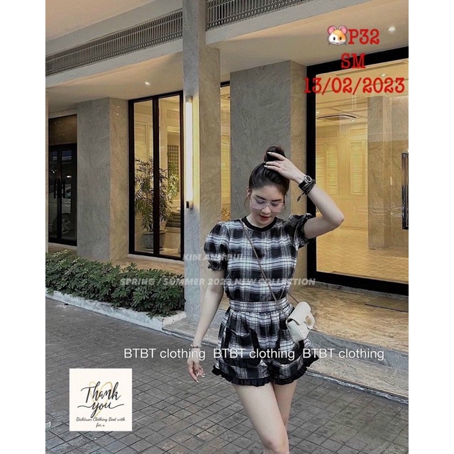 Set Bộ Caro Đen Tay Phồng Kèm Quần Short 2 Túi Viền Ren