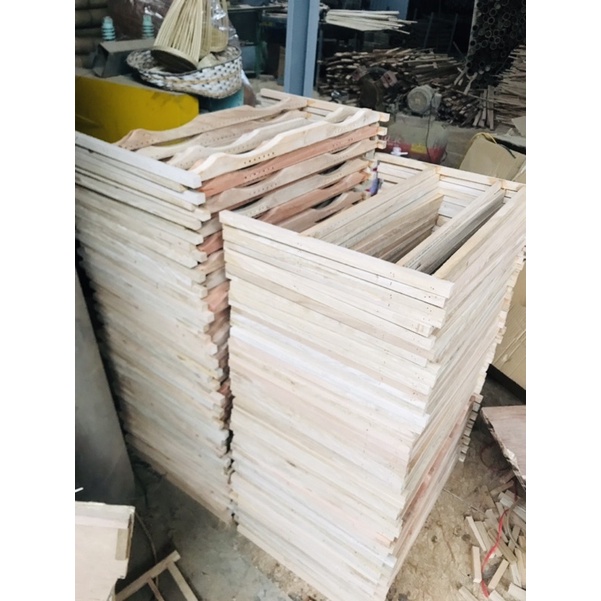 Khung lồng tắm đôi tự giáp.tắm chim mào,mi,choè, khướu..tắm lửa thì bỏ vách ngăn là ok.