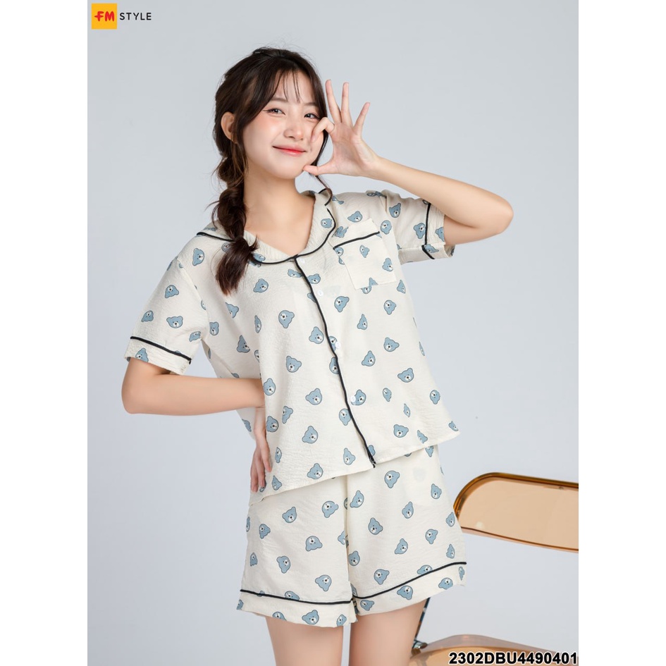 Đồ bộ ngủ FMSTYLE đồ mặc nhà tay ngắn họa tiết dễ thương, vải mềm không xót thoãi mái khi ngủ 23020089