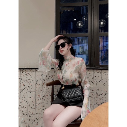 Áo hoa nhí nữ voan tơ tay xẻ cổ lọ dáng ôm body tiểu thư Hàn Quốc