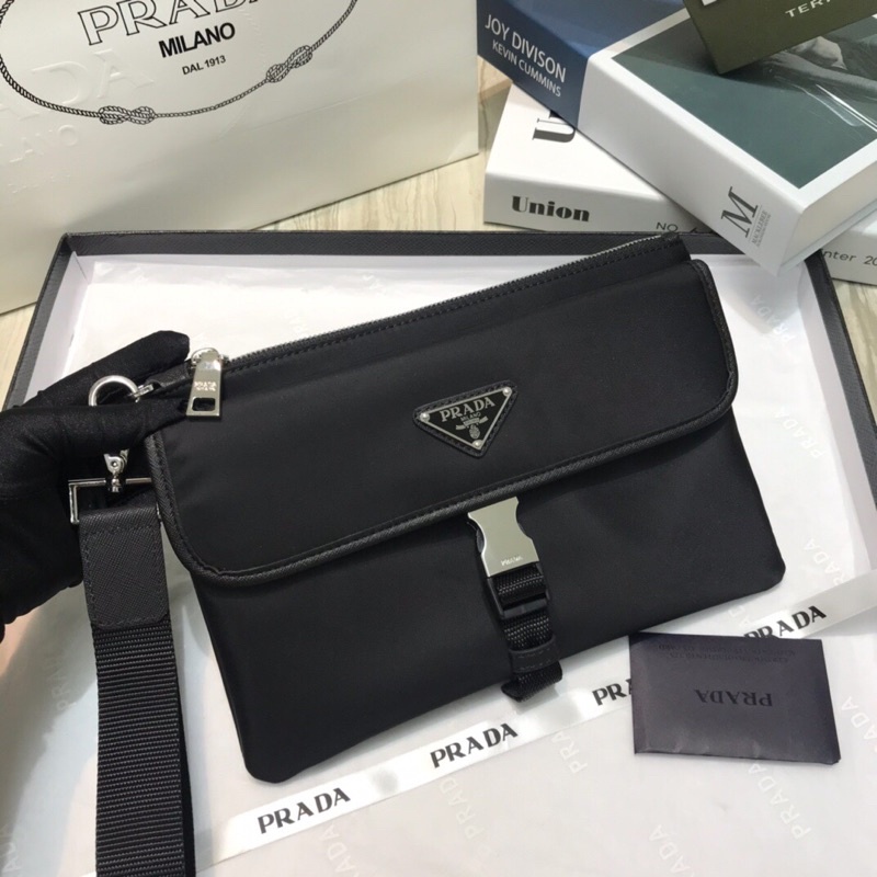 Clutch/Ví cầm tay nam cao cấp logo Prada mẫu mới 2023