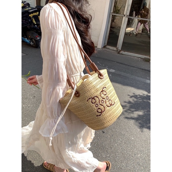 LILY Váy màu trắng vải nhăn dáng dài có thắt eo phong cách Ulzzang tiểu thư cao cấp