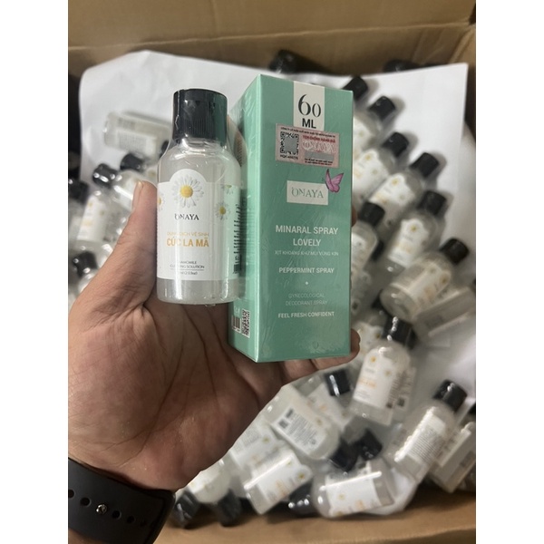 Xịt khoáng vùng kín onaya chai 60ml Minaral Spray Lovely+ ddvs cúc la mã