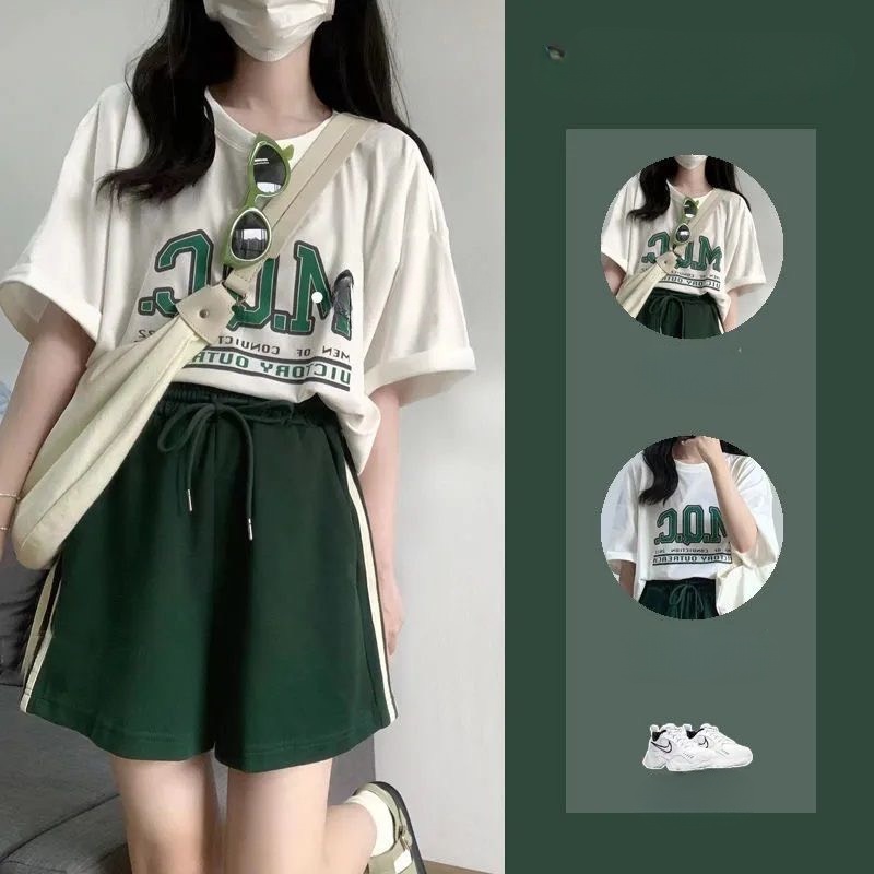Set thun nữ cộc tay chất Cotton Hàn in chữ MOC phối quần Short xanh rêu