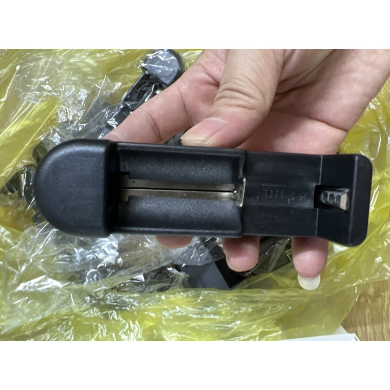 MÁY SẠC PIN 3V7-4V2 - HÀNG LOẠI 1