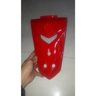 Mặt nạ  3 lỗ gắn cho xe sirius.