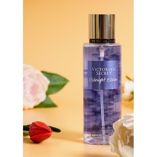 ✨ Xịt thơm Body Mist 𝐕𝐢𝐜𝐭𝐨𝐫𝐢𝐚'𝐬 𝐒𝐞𝐜𝐫𝐞𝐭 𝐌𝐢𝐝𝐧𝐢𝐠𝐡𝐭 𝐁𝐥𝐨𝐨𝐦