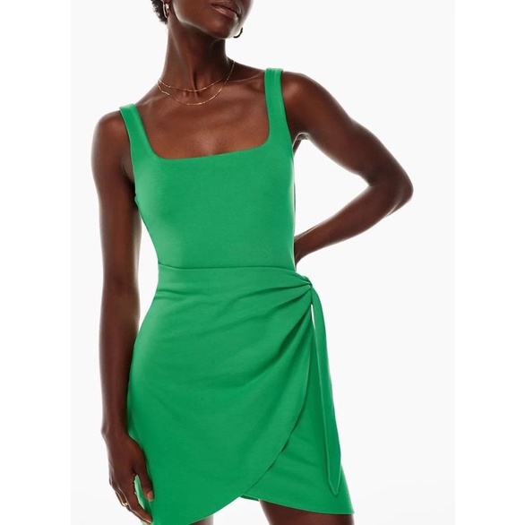 Đầm thun 2 dây wilfred chính hãng