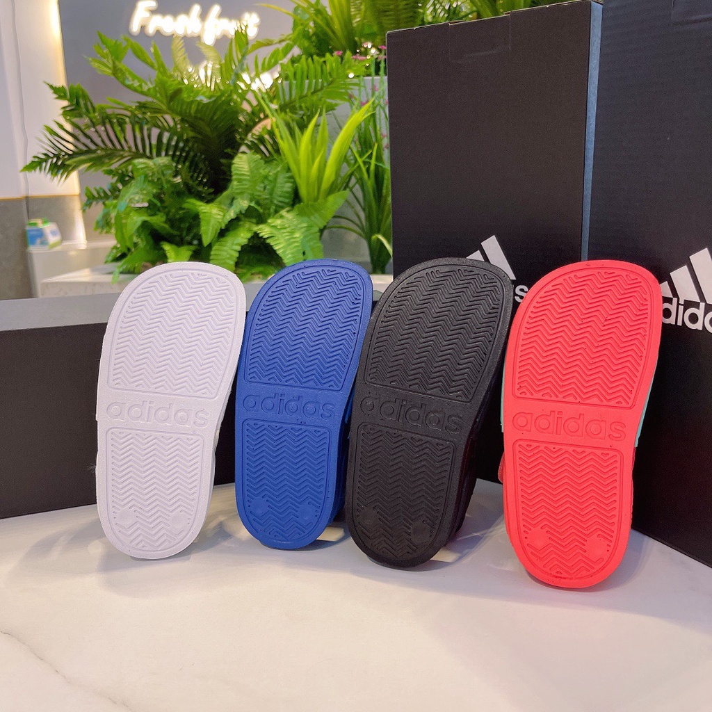 Xăng đan Adidas Thời Trang Đi Biển Năng Động Cho Bé