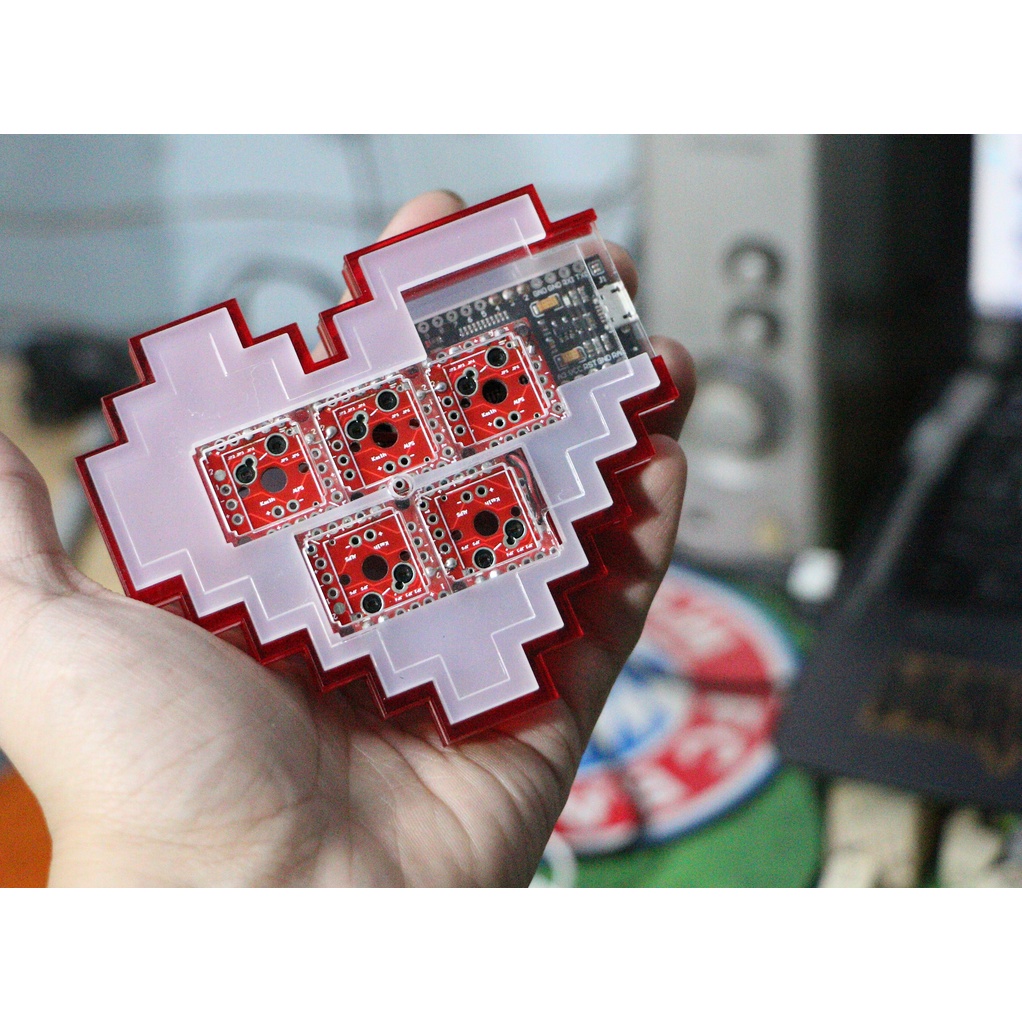 Bàn Phím Cơ custom macro Mica Trái Tim YELLOW switch có thê hotswap