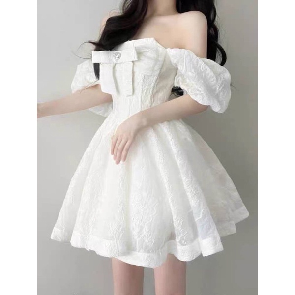 ĐẦM TRẮNG XỐP BẸT VAI NƠ NGỰC _ D341