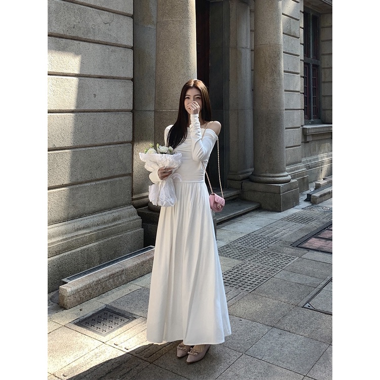 Váy Trễ Vai Dài Tay Nhún Ly Eo Eclipse Clothing