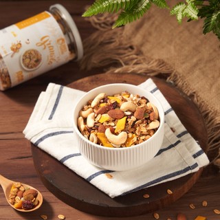 Ngũ cốc Granola Baker Baking siêu hạt giảm cân dinh dưỡng, eatclean không đường tốt cho sức khỏe 300g - 500g