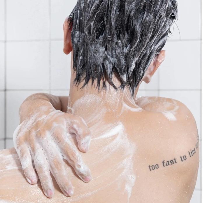 Sữa tắm gội 2in1 hương nước hoa thương hiệu CM24 - 500ml sale