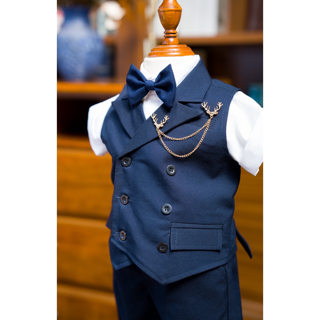 Set gile 6 khuy màu navy cho công từ nhí