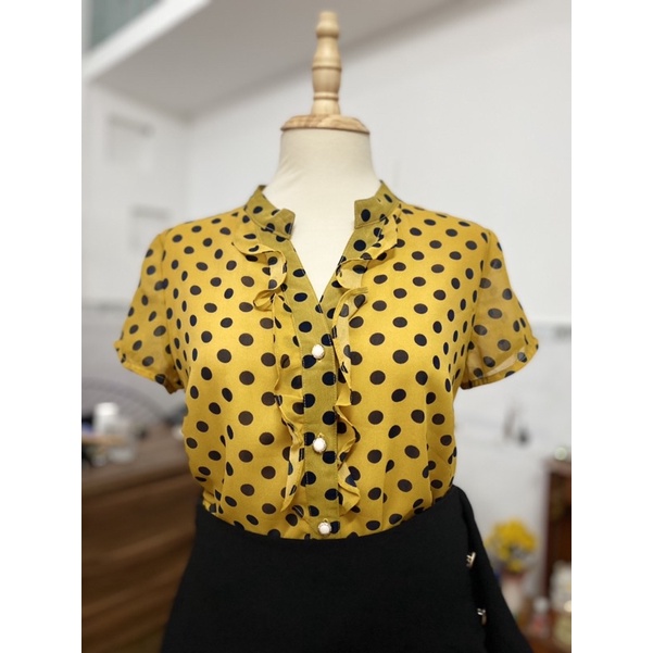 Áo sơ mi chấm bi vàng Seven.am size M