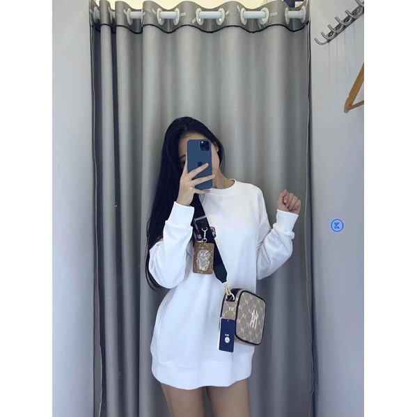 Túi đeo chéo M.LB có sẵn