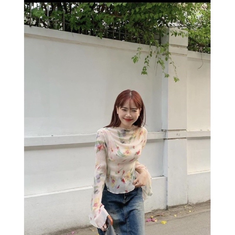 Áo Nhún Xếp Li Hoa Nhí Tay Loe Xẻ Phong Cách Siêu Xinh