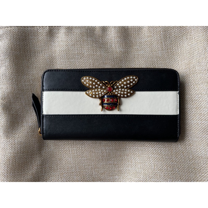 Ví dài cầm tay đinh nhọn louboutin,ví ngôi sao,hoạ tiết