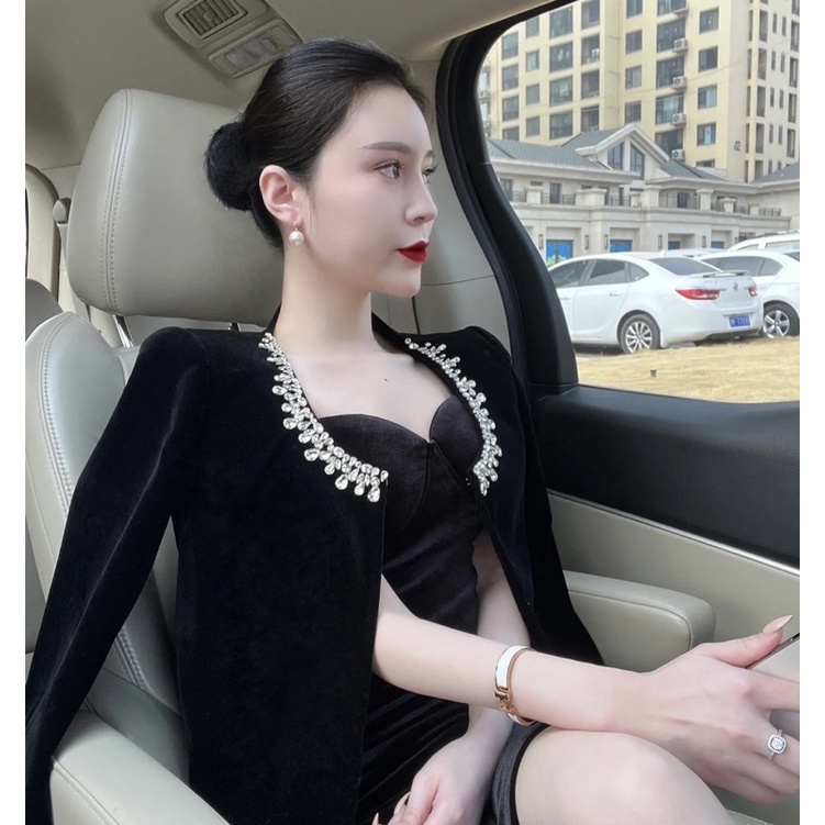 Khuyên Móc hạt ngọc trai nhân tạo đơn giản sang trọng KT403