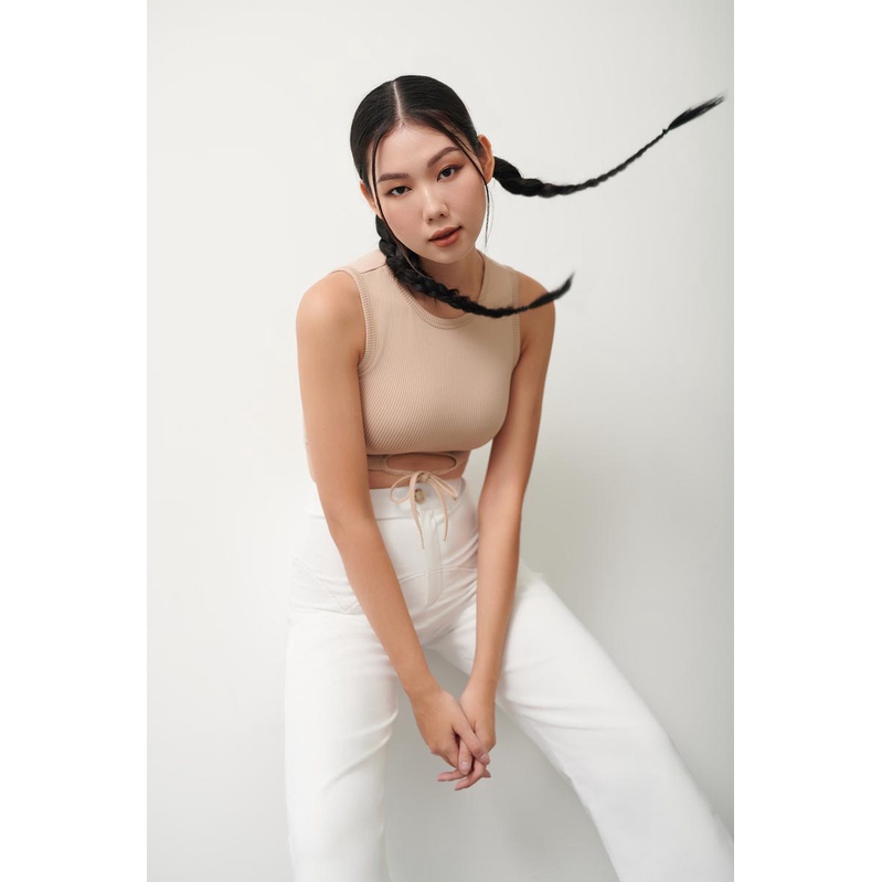 Áo thun croptop thắt dây tròn dưới thời trang GAGO màu be kem phong cách dễ thương quyến rũ GA4275