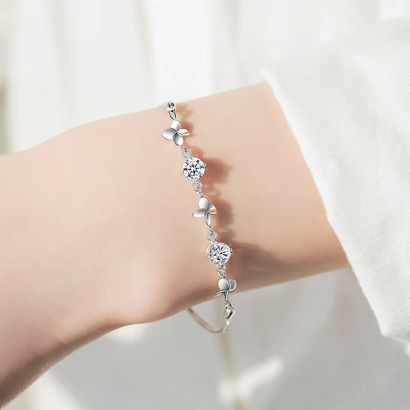 Lắc Tay Bạc Nữ - Cỏ Bốn Lá   - Vòng Tay Bạc Sterling M.Lady Jewelry